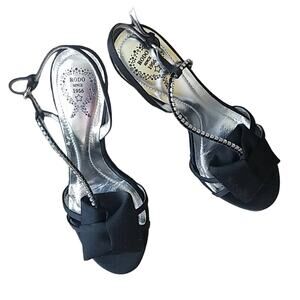 NIB RODO Satin/Crystal Evening Shoe (36/6)